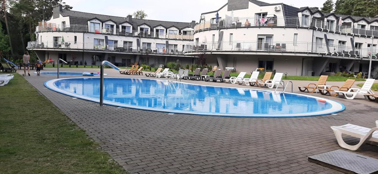 Apartament Riva โปเบียโรโว ภายนอก รูปภาพ