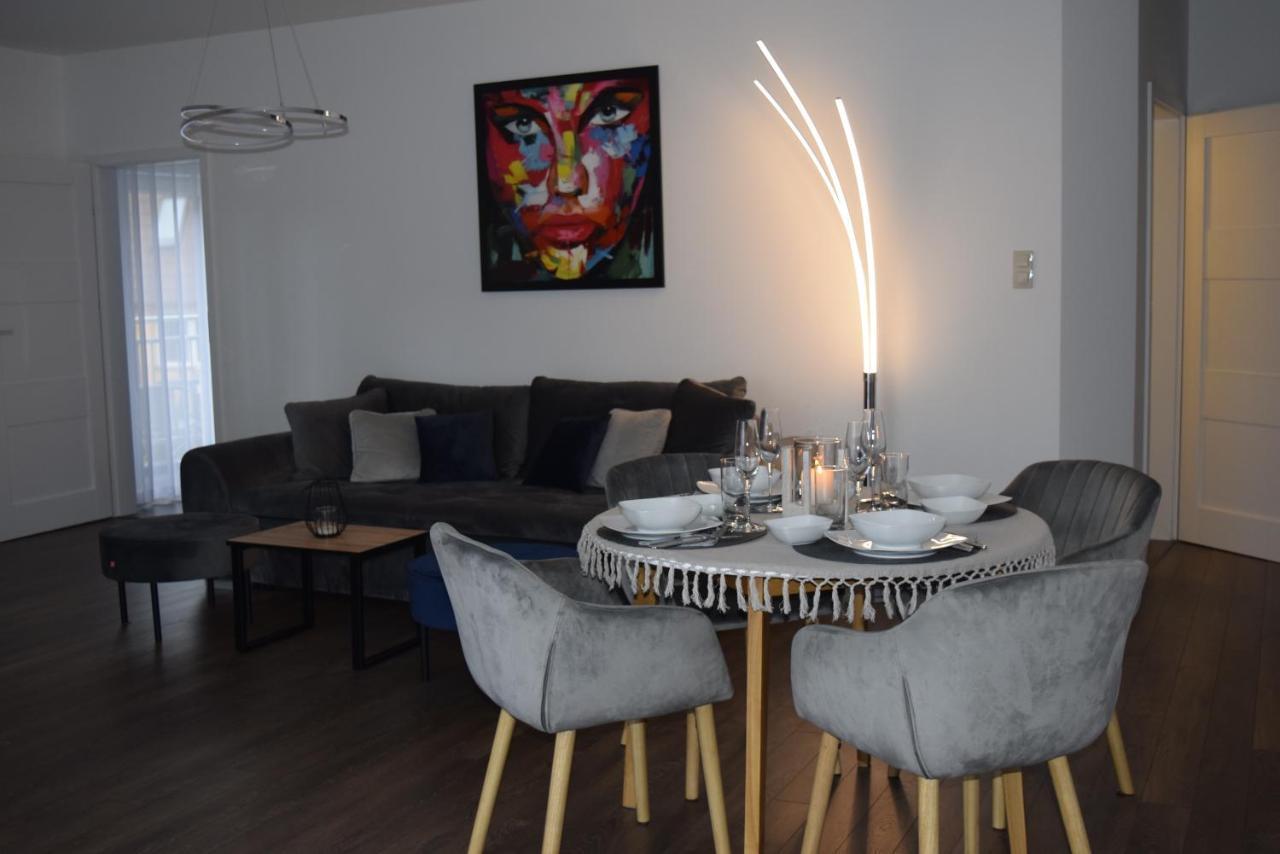 Apartament Riva โปเบียโรโว ภายนอก รูปภาพ